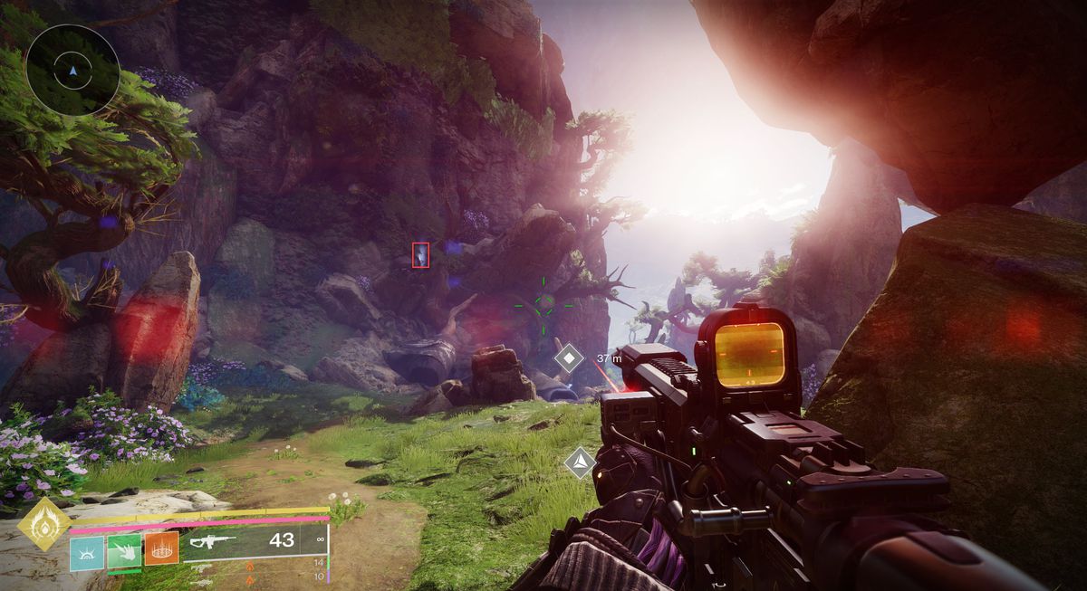 An image showing a Feather of Light in Destiny 2