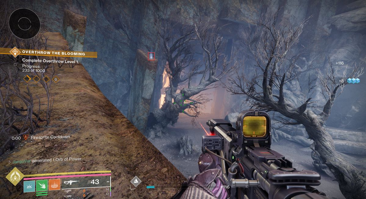 An image showing a Feather of Light in Destiny 2