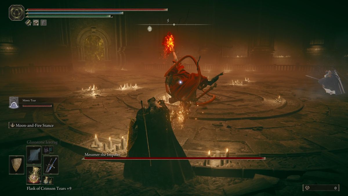 Messmer the Impaler runs toward an Elden Ring DLC player during a boss fight.